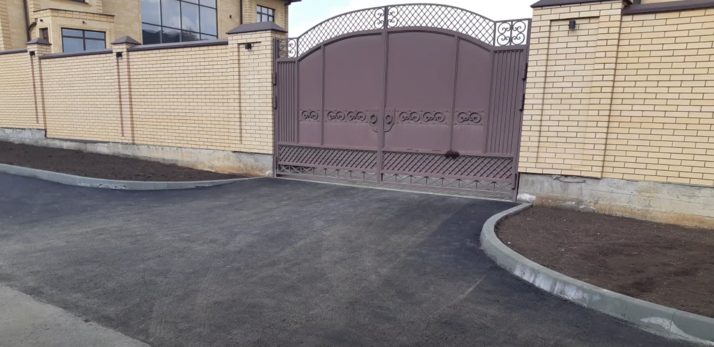 https://sudak.blago-s.ru/storage/app/uploads/public/646/325/9f3/6463259f3434e253867272.png