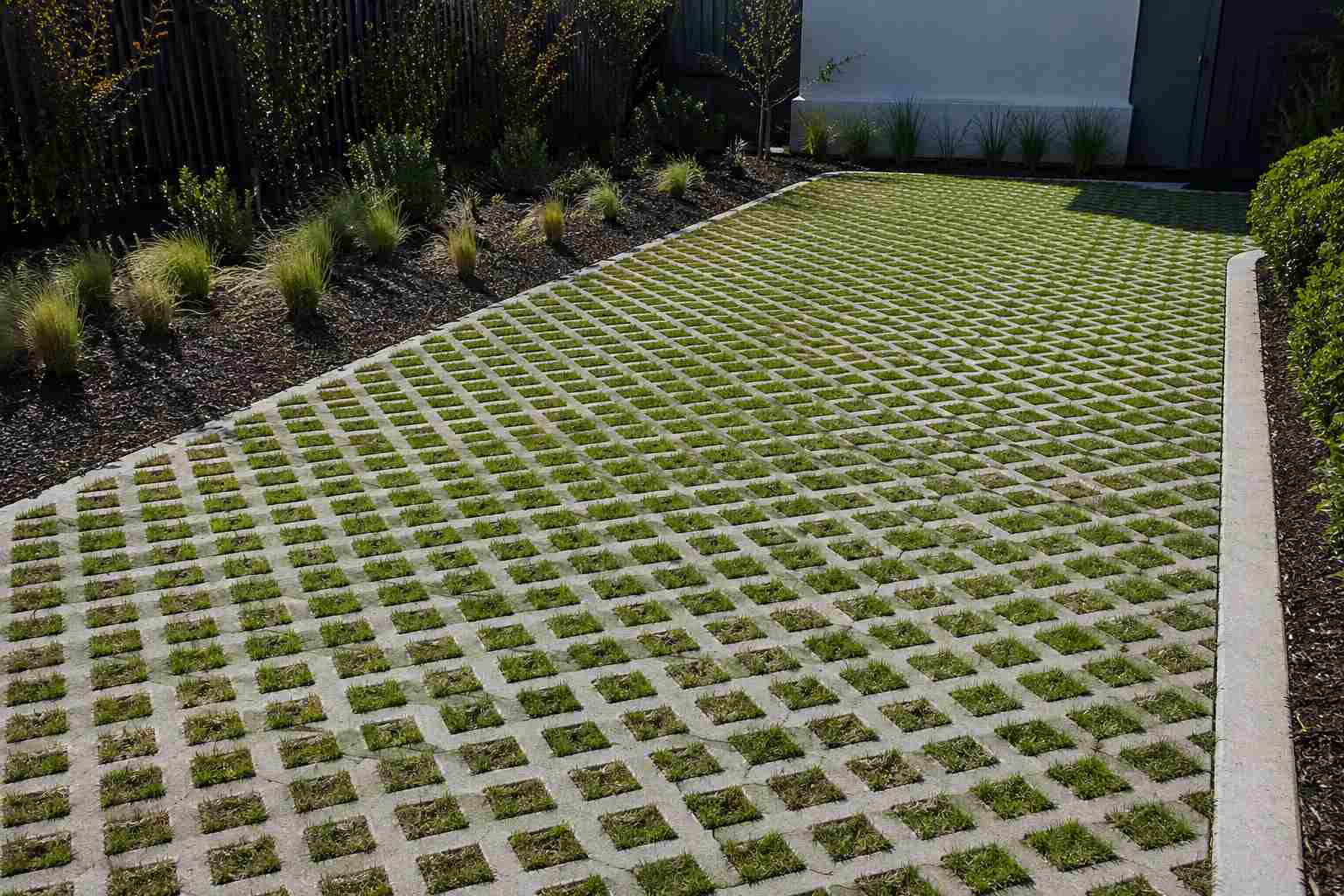 https://sudak.blago-s.ru/storage/app/uploads/public/6a7/eb9/e7e/6a7eb9e7eaaf9461764076.jpg